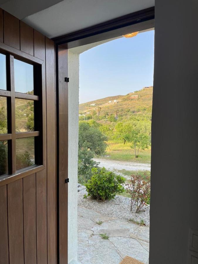 Κτήμα Ειρήνη Apartment Otzias ภายนอก รูปภาพ