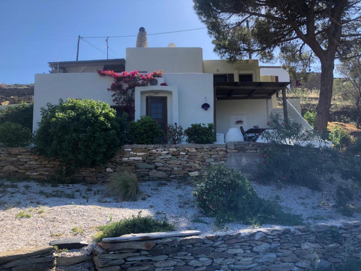 Κτήμα Ειρήνη Apartment Otzias ภายนอก รูปภาพ